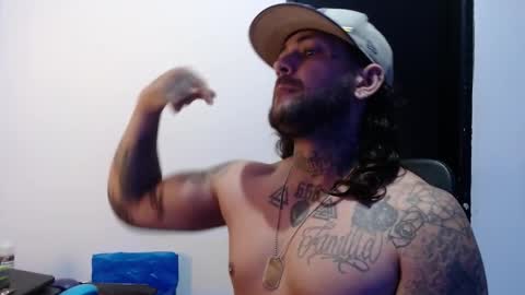 Snapshot of nicolas_torres99 chatting on 12.24.24 nicolas online show from 12.24.24