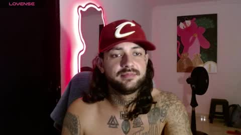 Snapshot of nicolas_torres99 chatting on 01.14.25 nicolas online show from 01.14.25