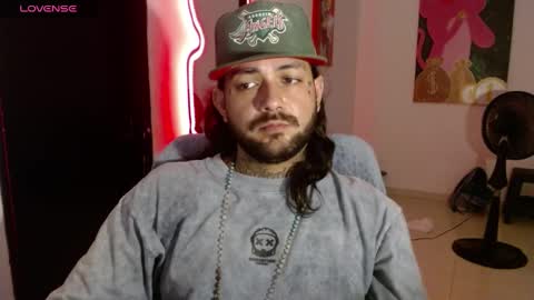 Snapshot of nicolas_torres99 chatting on 01.18.25 nicolas online show from 01.18.25