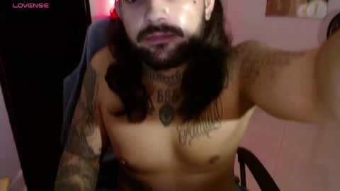 Snapshot of nicolas_torres99 chatting on 01.24.25 nicolas online show from 01.24.25