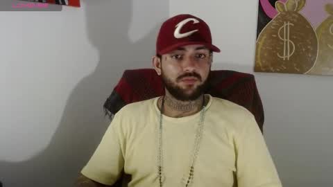 Snapshot of nicolas_torres99 chatting on 01.25.25 nicolas online show from 01.25.25