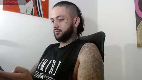 Snapshot of nicolas_torres99 chatting on 02.03.25 nicolas online show from 02.03.25