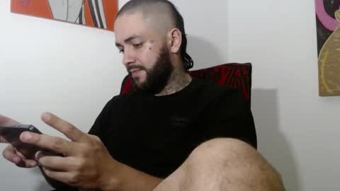 Snapshot of nicolas_torres99 chatting on 03.04.25 nicolas online show from 03.04.25