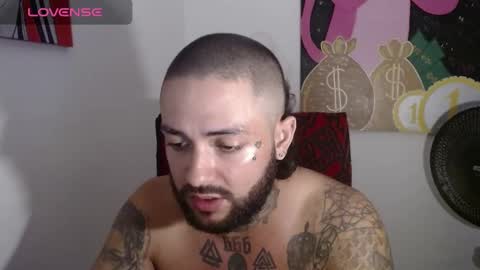 Snapshot of nicolas_torres99 chatting on 03.05.25 nicolas online show from 03.05.25