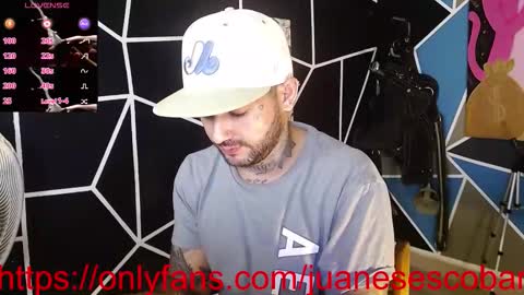 Snapshot of nicolas_torres99 chatting on 10.08.25 nicolas online show from 10.08.25