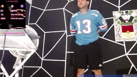 Snapshot of nicolas_torres99 chatting on 10.15.25 nicolas online show from 10.15.25