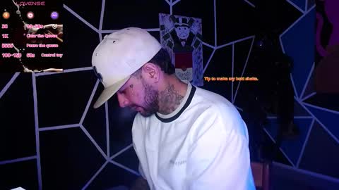 Snapshot of nicolas_torres99 chatting on 10.31.25 nicolas online show from 10.31.25