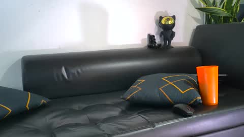 Nicolas online show from 11.13.25