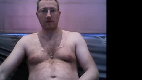 Snapshot of nicolaslapin87 chatting on 11.30.25 nicolaslapin87 online show from 11.30.25