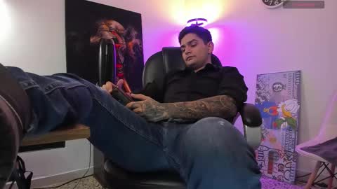 Nicolas Fellener online show from 11.26.25