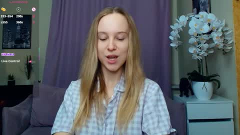 Nicoletta online show from 04.01.26