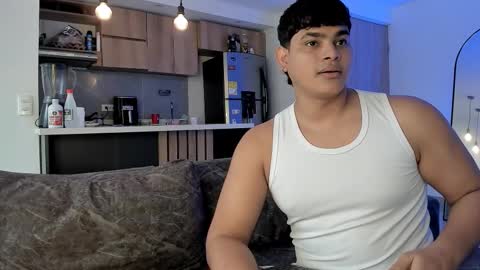 nicole_and_thiago1 online show from 01.08.26