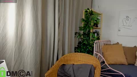 GMT7TueWedThSu 0300am-0900am. Sa 1000am-0400pm online show from 10.16.25