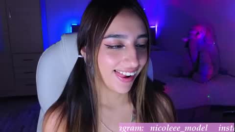 Nicole online show from 10.25.25