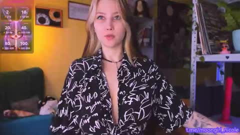 Nicole online show from 11.19.25