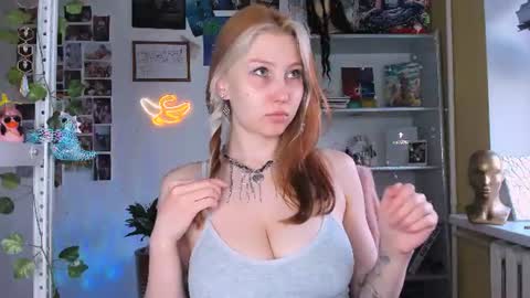 Nicole online show from 07.12.26