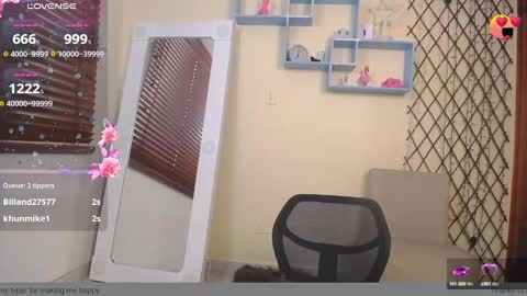 Snapshot of nicole_santana_ chatting on 09.15.25 Nicole Santana online show from 09.15.25