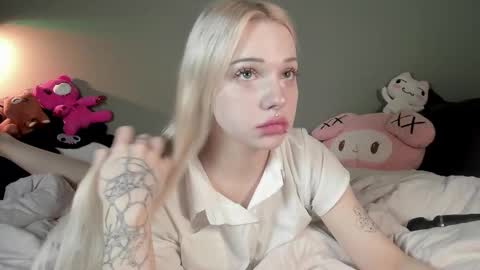 Mary online show from 10.23.25