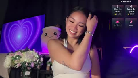 NICOLE online show from 04.08.26