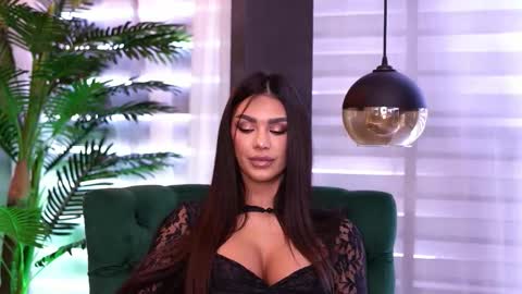 Nicole online show from 09.19.25