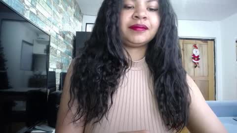 Nicole online show from 11.28.25