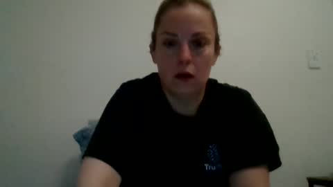 Snapshot of nicolegoodvibes00 chatting on 05.06.26 Nicole online show from 05.06.26
