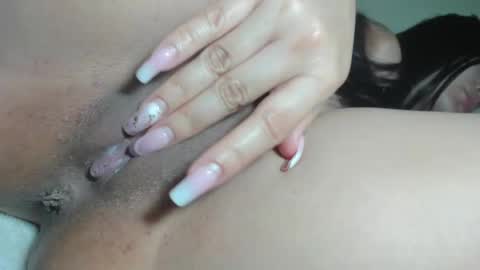 Snapshot of nicolehere4u chatting on 12.31.24 nicolehere4u online show from 12.31.24