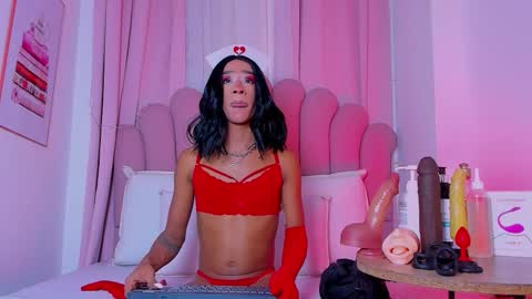 nicolemadrird online show from 02.27.26