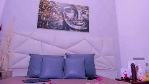 nicolemadrird online show from 03.19.26