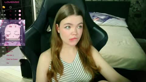 Snapshot of nicolemeew chatting on 06.07.26 NicoleMeew online show from 06.07.26