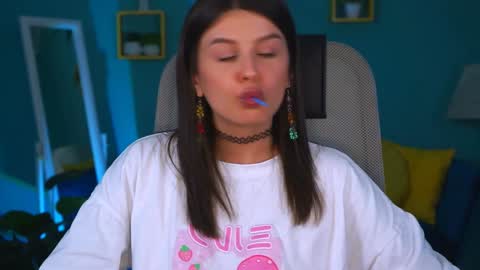 Snapshot of nicolemoonn chatting on 02.04.25 online November 28 from 16 to 20 November 29 from 12 to 20 December 3 and 5 from 12 to 20 December 7 and 8 from 04 to 08 GMT online show from 02.04.25