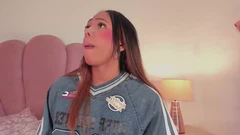 NICOLE online show from 11.20.25