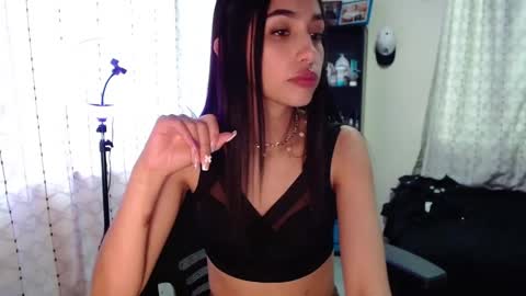 Nicole online show from 11.13.25