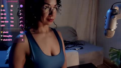 Snapshot of nicolle__smith_ chatting on 02.24.25 Mrs Nicolle online show from 02.24.25