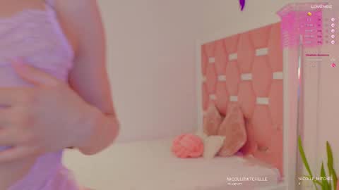 Snapshot of nicolle_mitchelle chatting on 02.09.25 NEW instagram nicollemitchelle online show from 02.09.25