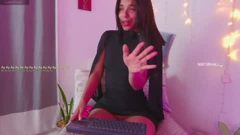 Snapshot of nicolle_swt chatting on 06.09.26 Nicolle online show from 06.09.26