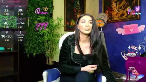 Snapshot of nicollepalmer chatting on 05.12.26 Nicolle online show from 05.12.26