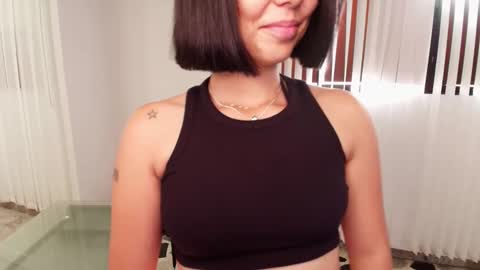 NicolRoss online show from 01.11.25