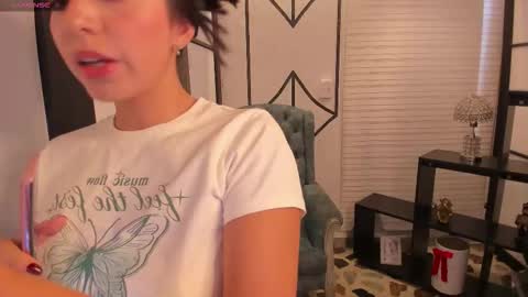 NicolRoss online show from 12.03.25