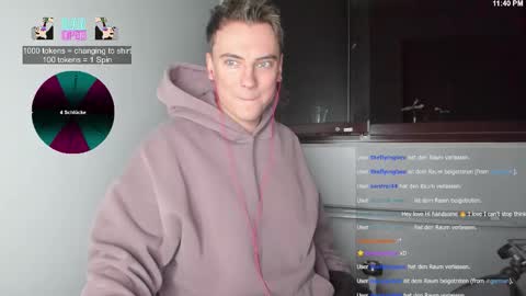 NicoSlowmoo online show from 11.14.25