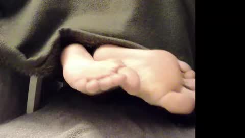 Snapshot of nietnormaalgeilmeer chatting on 12.20.25 Solemate123 online show from 12.20.25