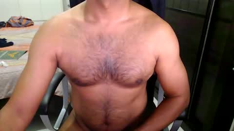 Snapshot of night_rider09711 chatting on 01.08.25 night_rider09711 online show from 01.08.25