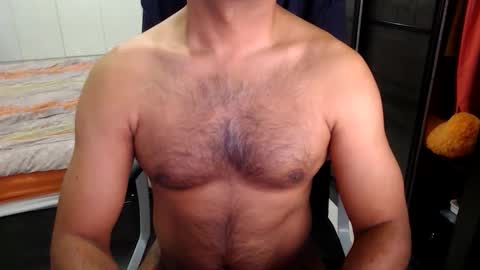 Snapshot of night_rider09711 chatting on 02.07.25 night_rider09711 online show from 02.07.25