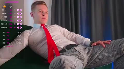 Snapshot of night_wwwolf chatting on 02.09.25 Jameson online show from 02.09.25