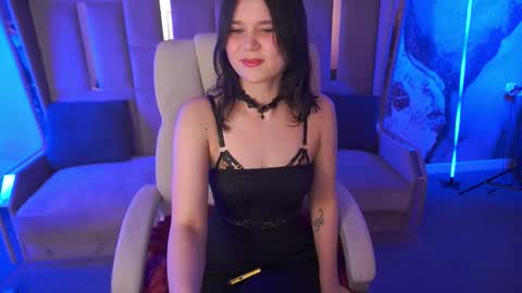 Aylin online show from 11.30.25