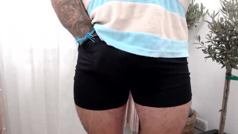 Snapshot of nightboy84 chatting on 11.19.25 nightboy84 online show from 11.19.25