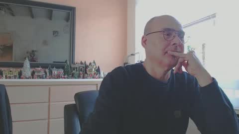Snapshot of nightkeeper63 chatting on 12.03.24 nightkeeper63 online show from 12.03.24