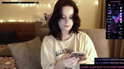 Snapshot of nightpurr chatting on 12.19.25 Darcy online show from 12.19.25