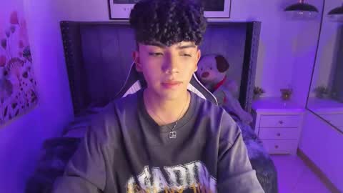 niick_twink online show from 12.16.25