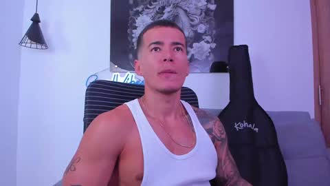 Niick online show from 01.17.25